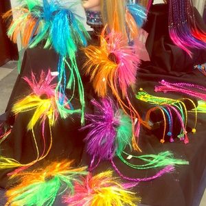 Clip-on hair peace’s